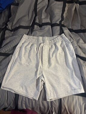 Outdoor Voices Heather Gray Men's Athletic Drawstring Shorts